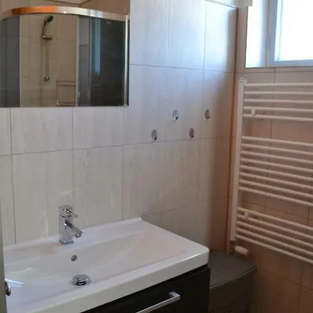 Apartment Ubytovanie Alex *